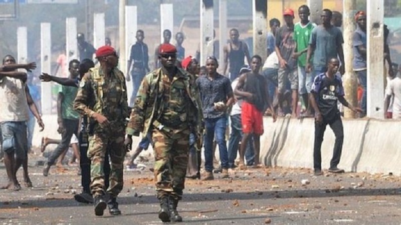 Guinee-une-nouvelle-loi-autorise-les-gendarmes-a-tirer-a-vue