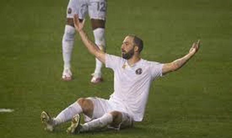 Higuain-debut-difficile-avec-linter-Miami