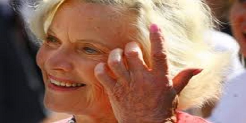 Honor-Blackman-lactrice-iconique-James-Bond-girl-est-decedee