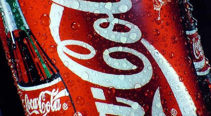 Il-na-pas-resiste-a-la-canette-de-Coca-Cola-qui-risque-de-lenvoyer-envoyer-en-prison