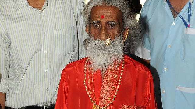 Inde-Le-yogi-affirmant-navoir-pas-mange-ou-bu-pendant-80-ans-est-mort