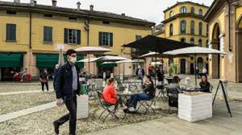 Italie-Covid-19-les-autorites-appellent-a-la-prudence