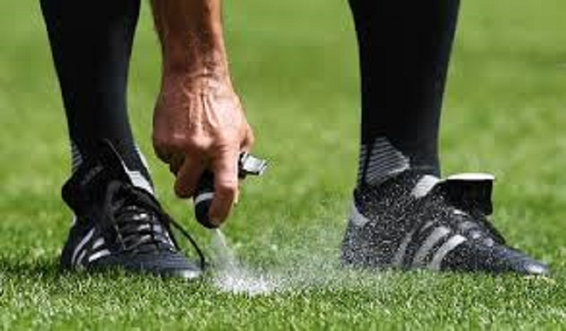 Italie-Football-le-monde-de-larbitrage-en-deuil