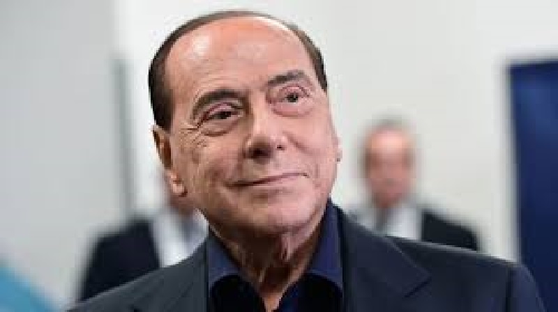 Italie-Silvio-Berlusconi-hospitalise-durgence