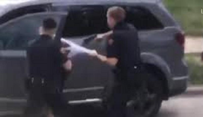 Jacob-Blake-lAfro-americain-blesse-par-la-police-est-sorti-de-lhopital