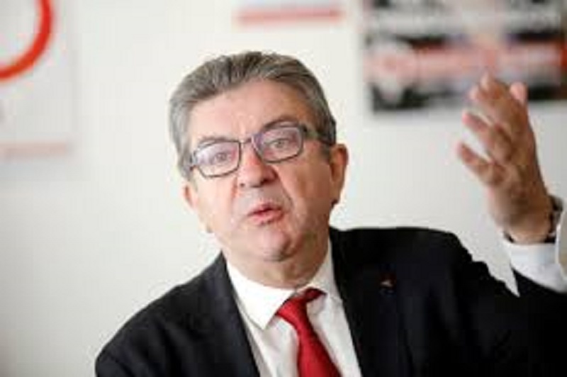 Jean-Luc-Melenchon-Alpha-Conde-tire-sur-son-peuple-et-le-monde-detourne-le-regard