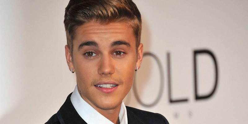 Justin-Bieber-cette-video-de-lui-et-de-ses-danseurs-en-pleine-chore-enflamme-la-Toile-video