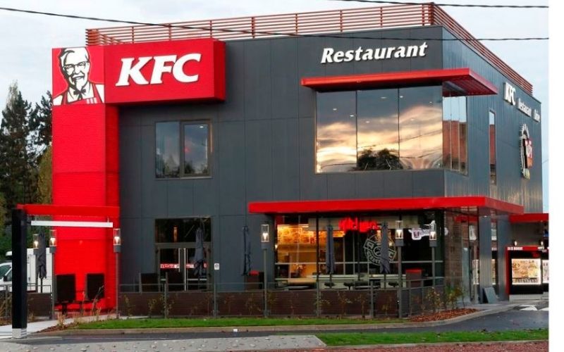 KFC-la-societe-reclame-7-millions-deuros-a-la-Stib-et-a-la-Region-bruxelloise