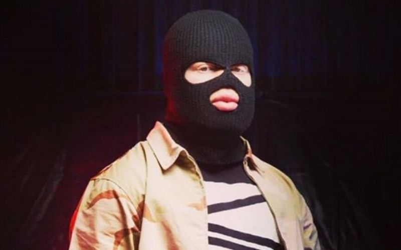 Kalash-Criminel-voici-pourquoi-le-rappeur-porte-toujours-une-cagoule
