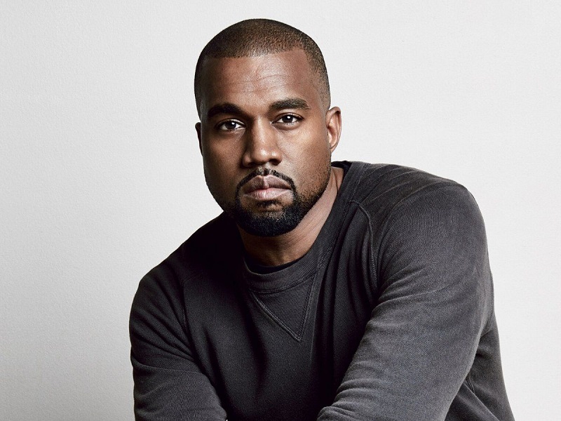 Kanye-West-fait-un-don-de-1-milliard-de-FCFA-et-cree-un-fonds-pour-payer-les-frais-universitaires-de-la-fille-de-George-Floyd