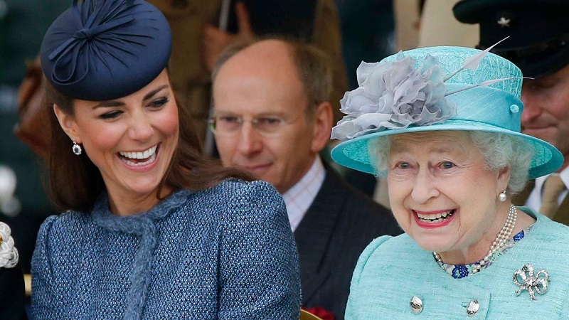 Kate-Middleton-ce-jour-ou-elle-a-ose-dire-non-a-la-reine-Elizabeth-II