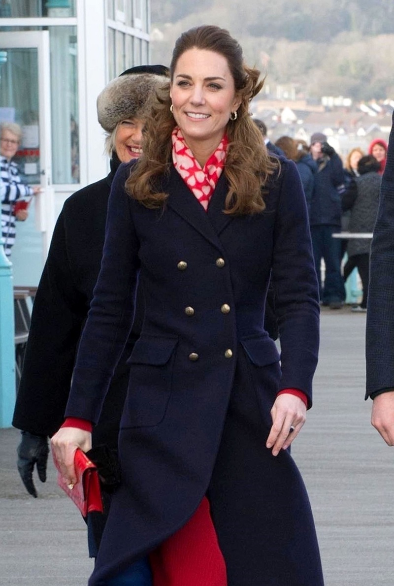 Kate-Middleton-ce-quelle-na-absolument-pas-le-droit-de-faire-en-public