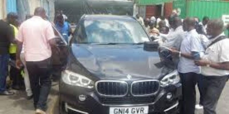 Kenya-saisie-de-5-voitures-haut-de-gamme-importees-clandestinement-du-Royaume-Uni