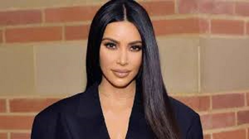 Kim-Kardashian-la-star-sengage-pour-la-liberation-dun-prisonnier