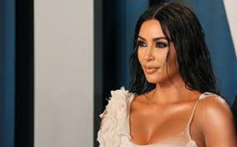 Kim-Kardashian-lintrigante-anomalie-de-la-star-refait-surface-photo