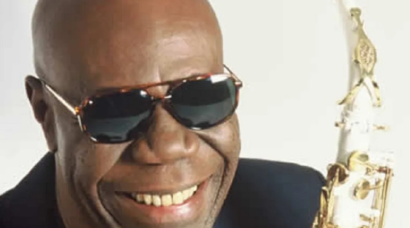 LAfrique-est-en-deuil-Manu-Dibango-est-tue-par-le-Coronavirus