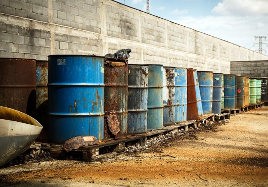 LAniac-Togo-passe-au-peigne-fin-les-produits-chimiques