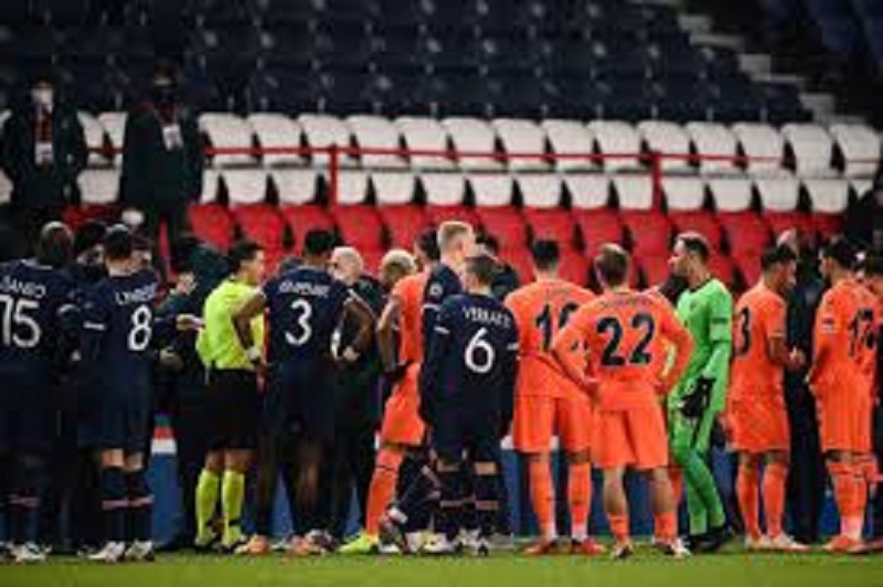 LDC-le-match-PSG-Basaksehir-interrompu-la-raison