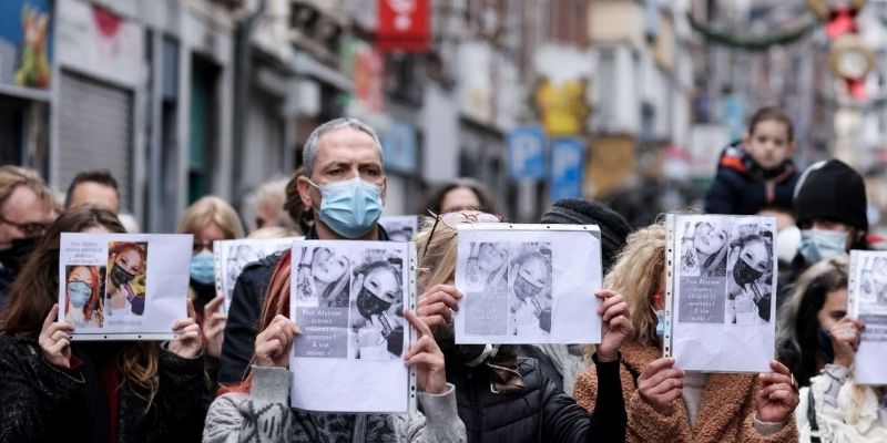 La-Belgique-bouleversee-par-la-mort-dune-coiffeuse-pluie-dhommages-photos