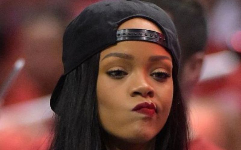 La-chanteuse-Rihanna-victime-dun-accident