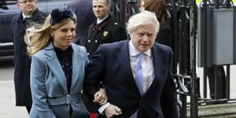 La-fiancee-enceinte-de-Boris-Johnson-pense-etre-infectee-par-le-coronavirus