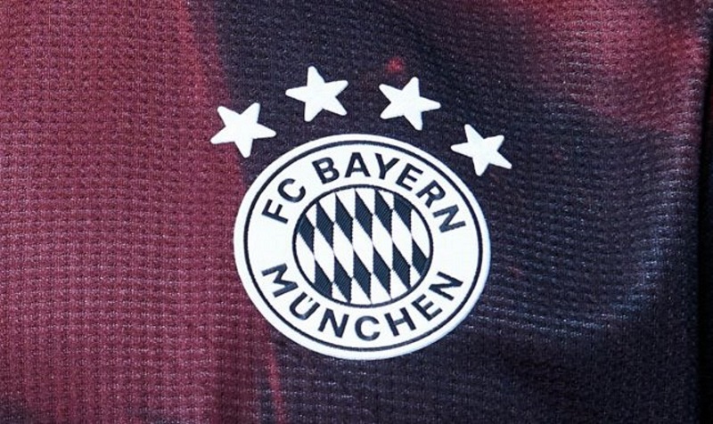 Le-Bayern-Munich-devoile-son-maillot-third-pour-2020-21