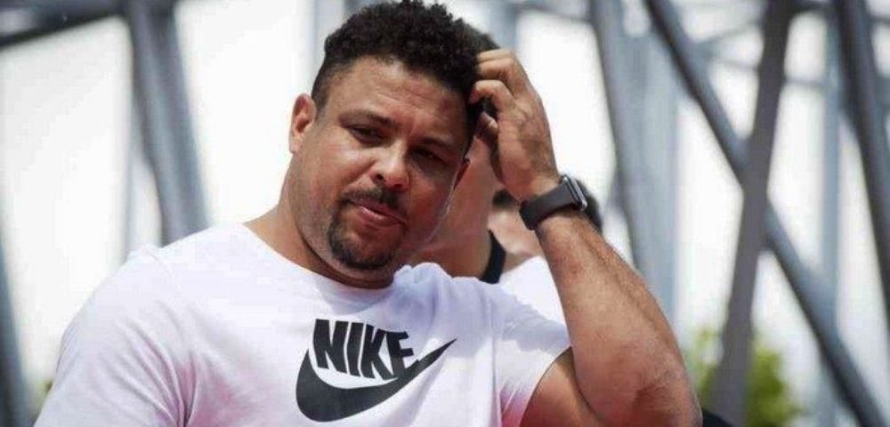 Le-Bresilien-Ronaldo-hospitalise-en-urgence-en-Espagne