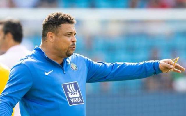 Le-Bresilien-Ronaldo-rachete-un-club-de-la-Liga