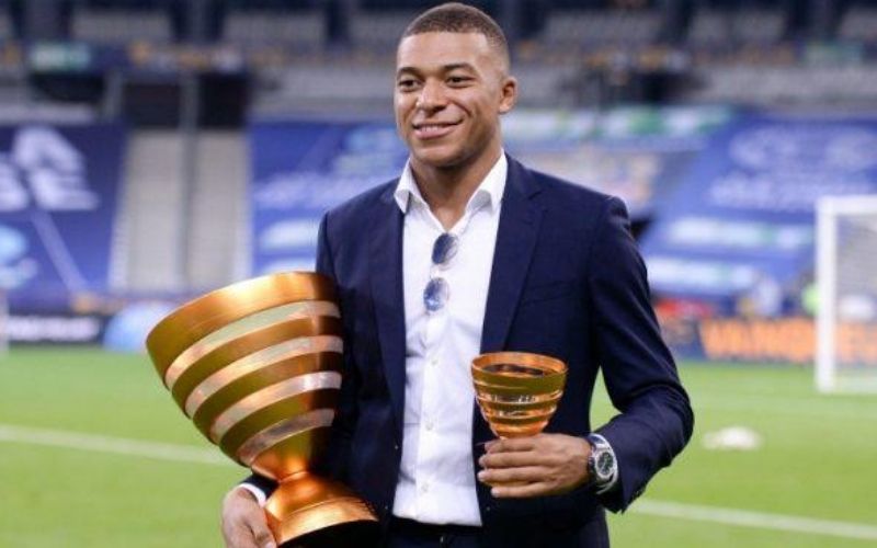 Le-PSG-trop-dependant-de-Kylian-Mbappe