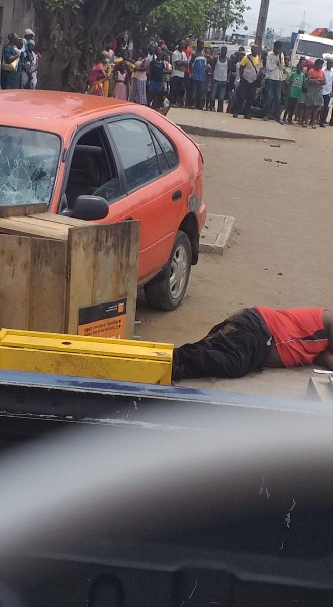 Le-chauffeur-mort-au-volant-de-son-taxi