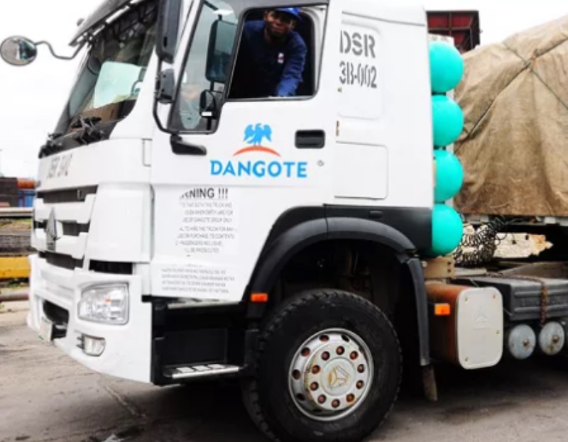 Le-groupe-Dangote-offre-400.000-fcfa-de-recompense-aux-denonciateurs-des-mauvais-conducteurs-des-camions-Dangote