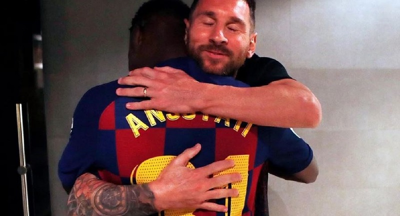 Le-jeune-Ansu-Fati-felicite-par-Lionel-Messi-lAfrique-tient-elle-sa-nouvelle-pepite