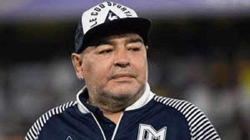 Le-maintien-en-vie-de-Maradona-est-un-miracle-selon-son-avocat