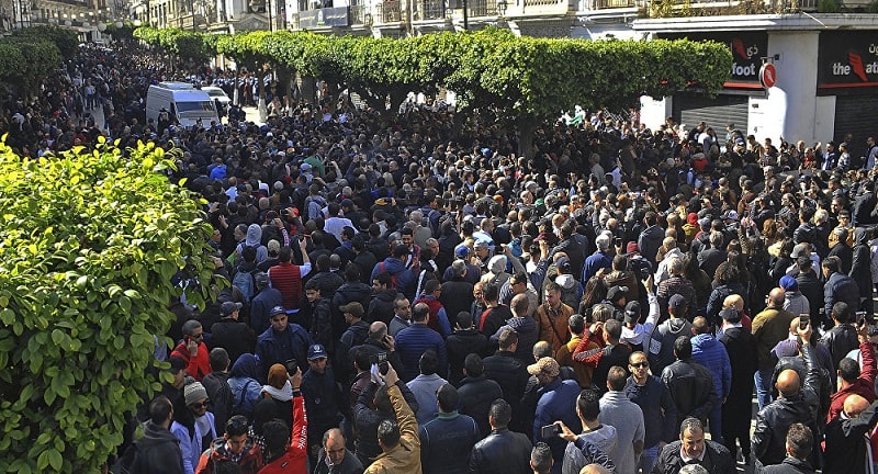 Le-peuple-algerien-designe-1er-du-classement-des-100-Africains-les-plus-influents-min-1