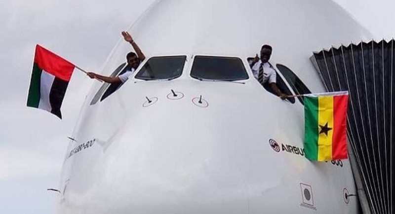 Le-plus-grand-avion-du-monde-est-pilote-par-un-Africain-decouvrez-le-Capitaine-Quainoo