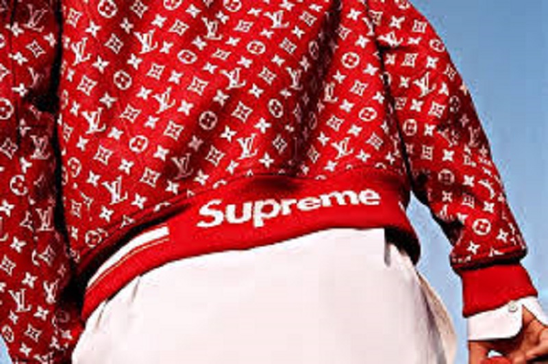 Le-rachat-de-la-marque-Supreme-officialise