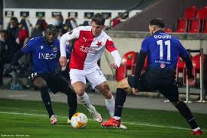 League-Europa-Slavia-Prague-arrache-une-victoire-face-a-Nice