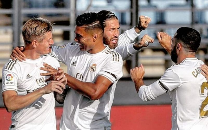 Liga-Real-Madrid-le-but-fou-de-Toni-Kroos-contre-Eibar-video