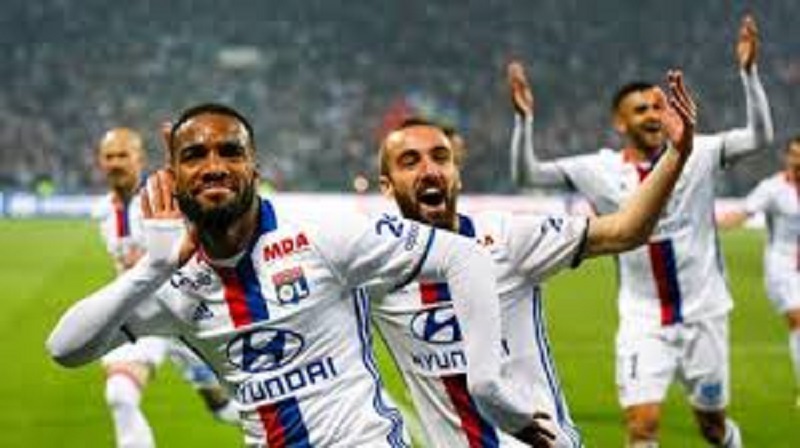 Ligue-1-Lyon-prend-le-dessus-sur-Monaco
