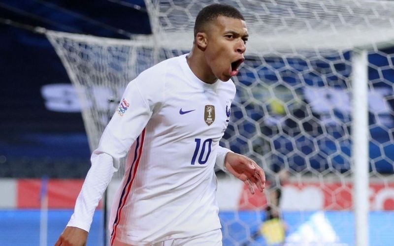 Ligue-des-Nations-la-France-assure-lessentiel-le-Portugal-avec-la-maniere