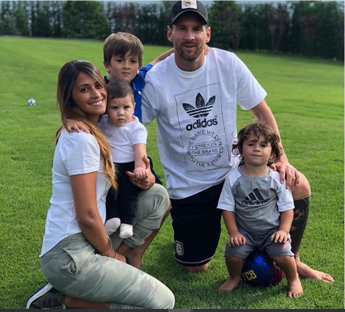 look, Messi