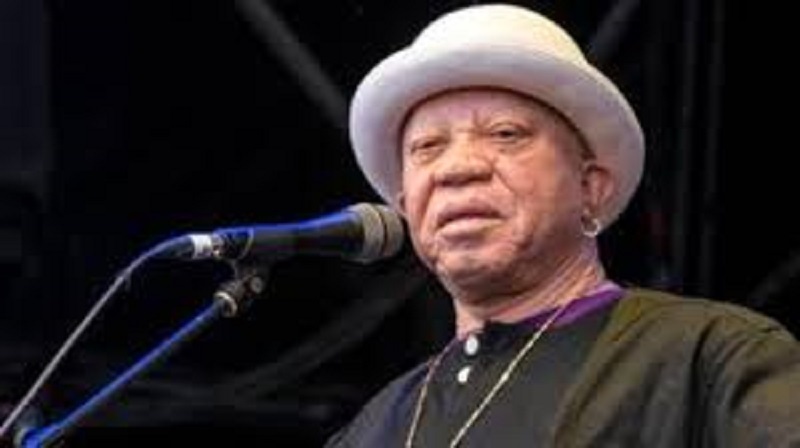 Mali-Covid-19-le-chanteur-Salif-Keita-se-lance-dans-la-sensibilisation-video