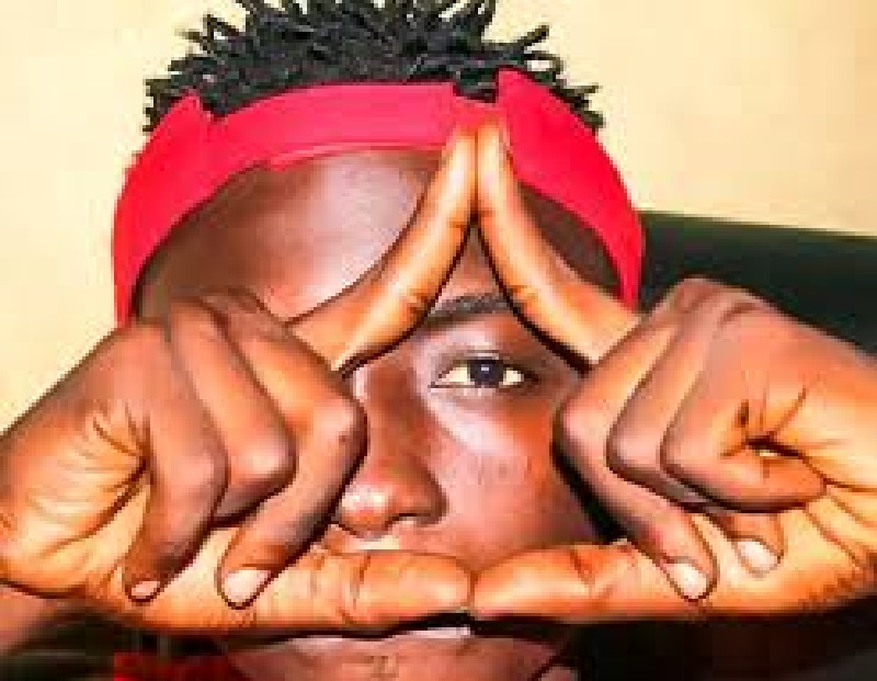 Mali-apres-Sidiki-Diabate-encore-un-autre-artiste-envoye-en-prison