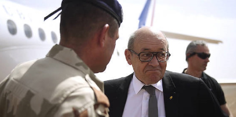 Mali-le-ministre-francais-Yves-Le-Diran-de-retour-a-Bamako-apres-le-coup-dEtat