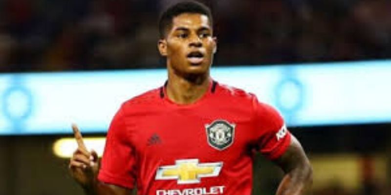 Manchester-United-quand-Rashford-compare-son-but-a-celui-de-Ronaldo