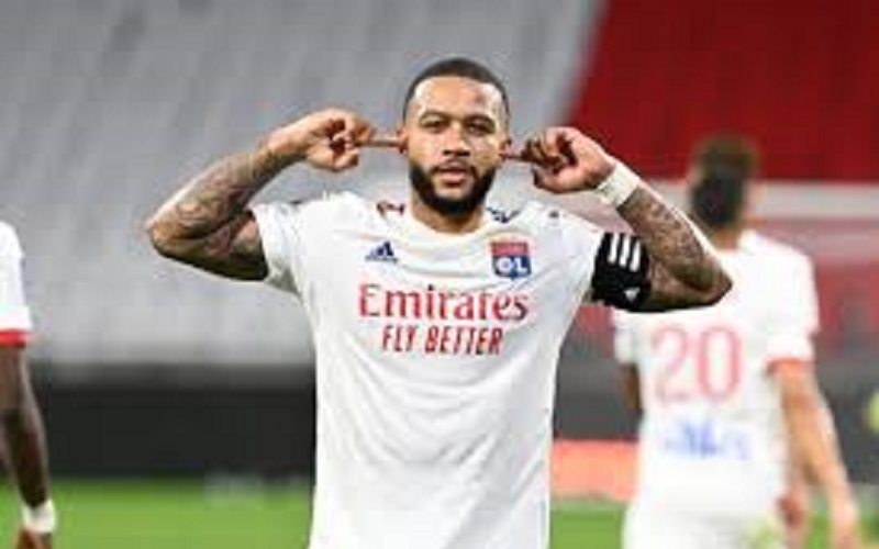 Memphis-Depay-evoque-son-avenir-a-Lyon