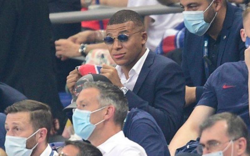 Mercato-PSG-Kylian-Mbappe-condamne-a-partir