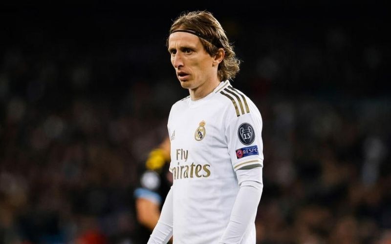 Mercato-Real-Madrid-Modric-fait-planer-le-doute-sur-son-avenir