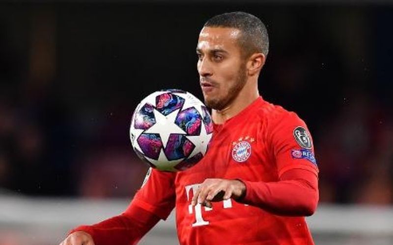Mercato-–-PSG-Lavenir-de-Thiago-Alcantara-enfin-connu