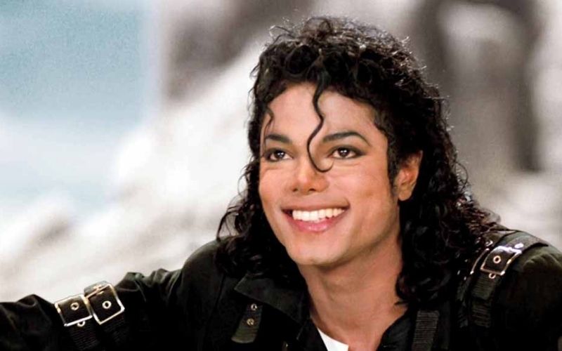 Michael-Jackson-cette-somme-phenomenale-que-la-star-continue-de-rapporter-apres-sa-mort